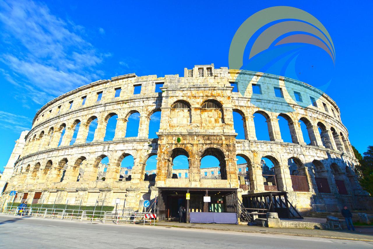Apartments Mladen 1588 Pula Bagian luar foto