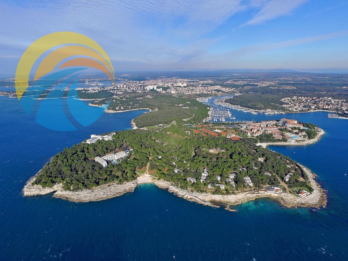 Apartments Mladen 1588 Pula Bagian luar foto