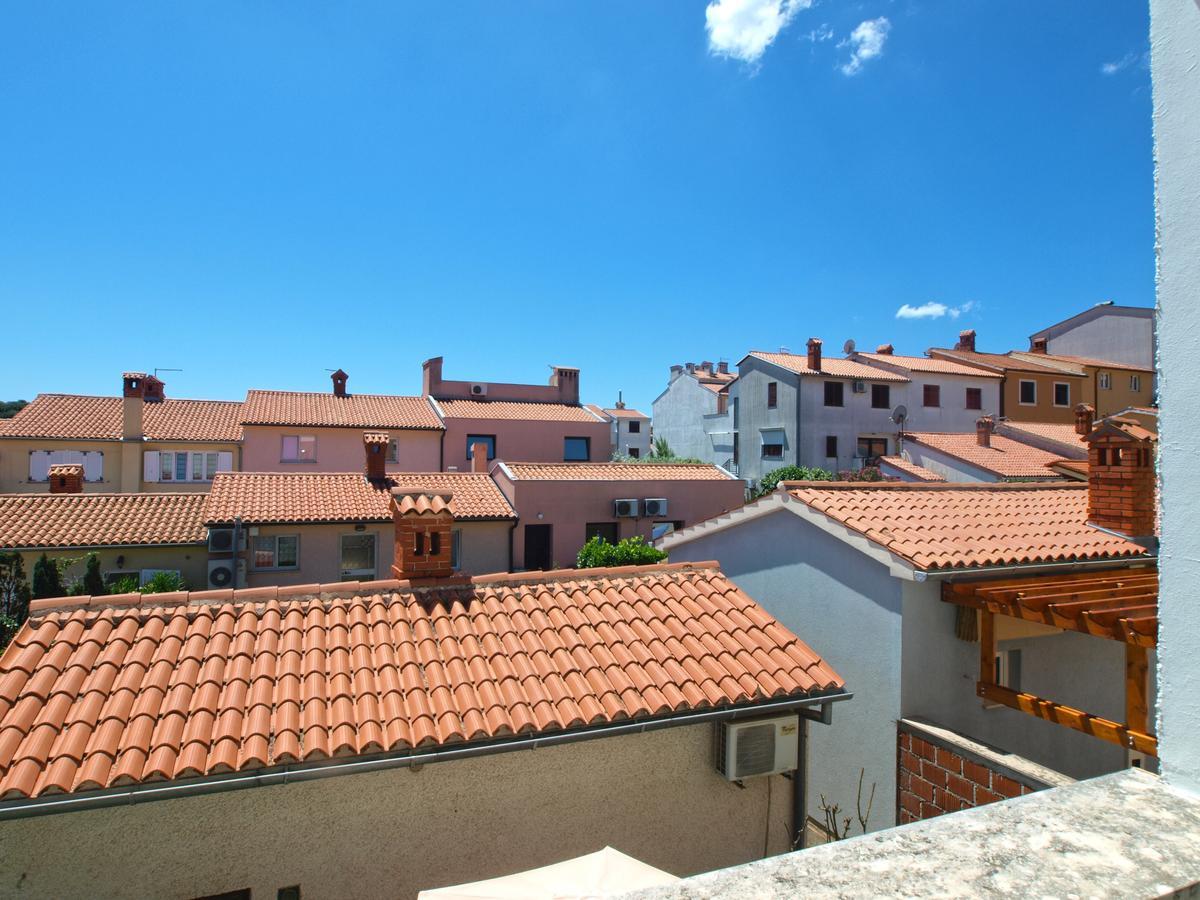 Apartments Mladen 1588 Pula Bagian luar foto